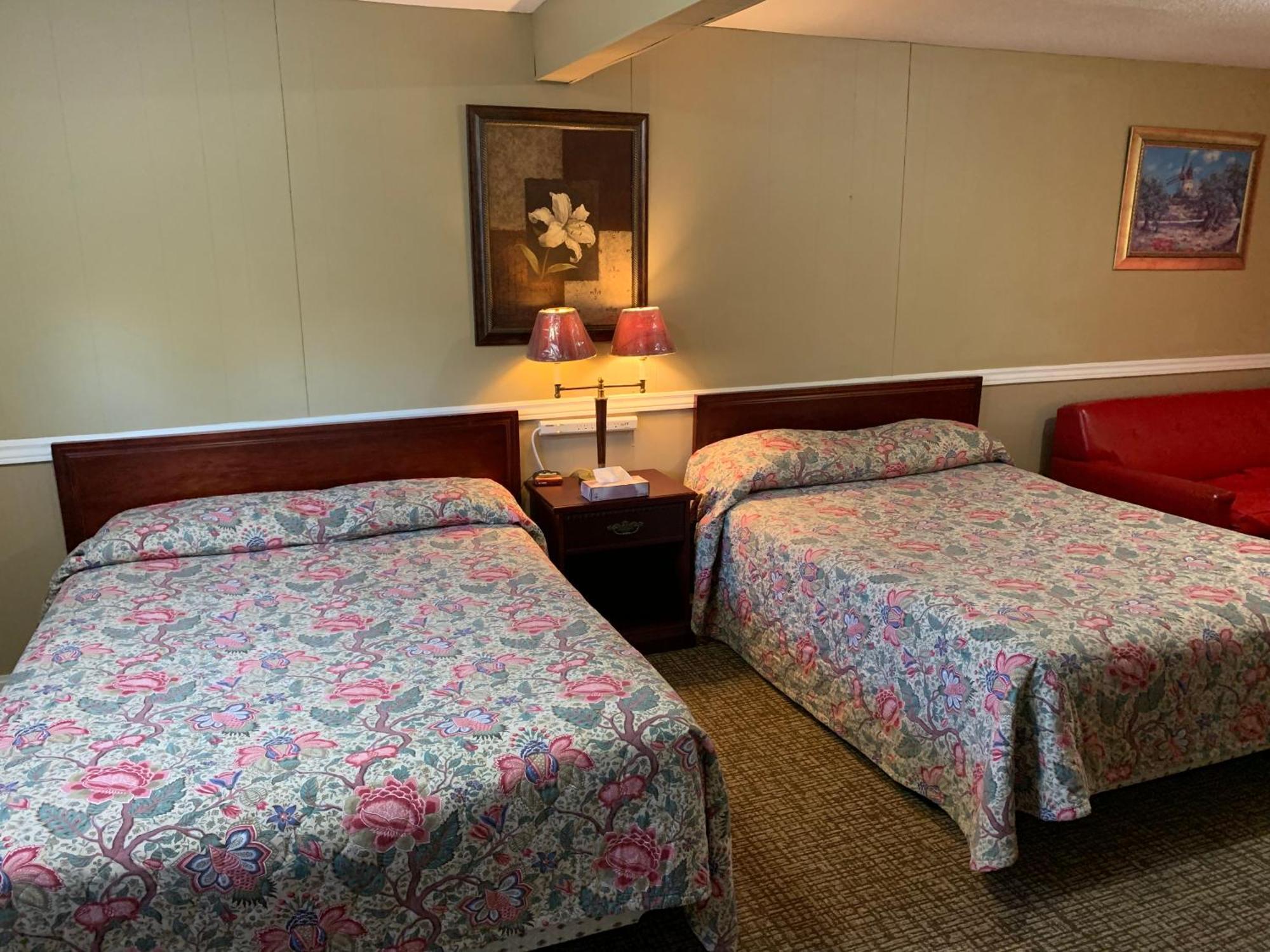 Twin Oaks Motel Orono Dış mekan fotoğraf